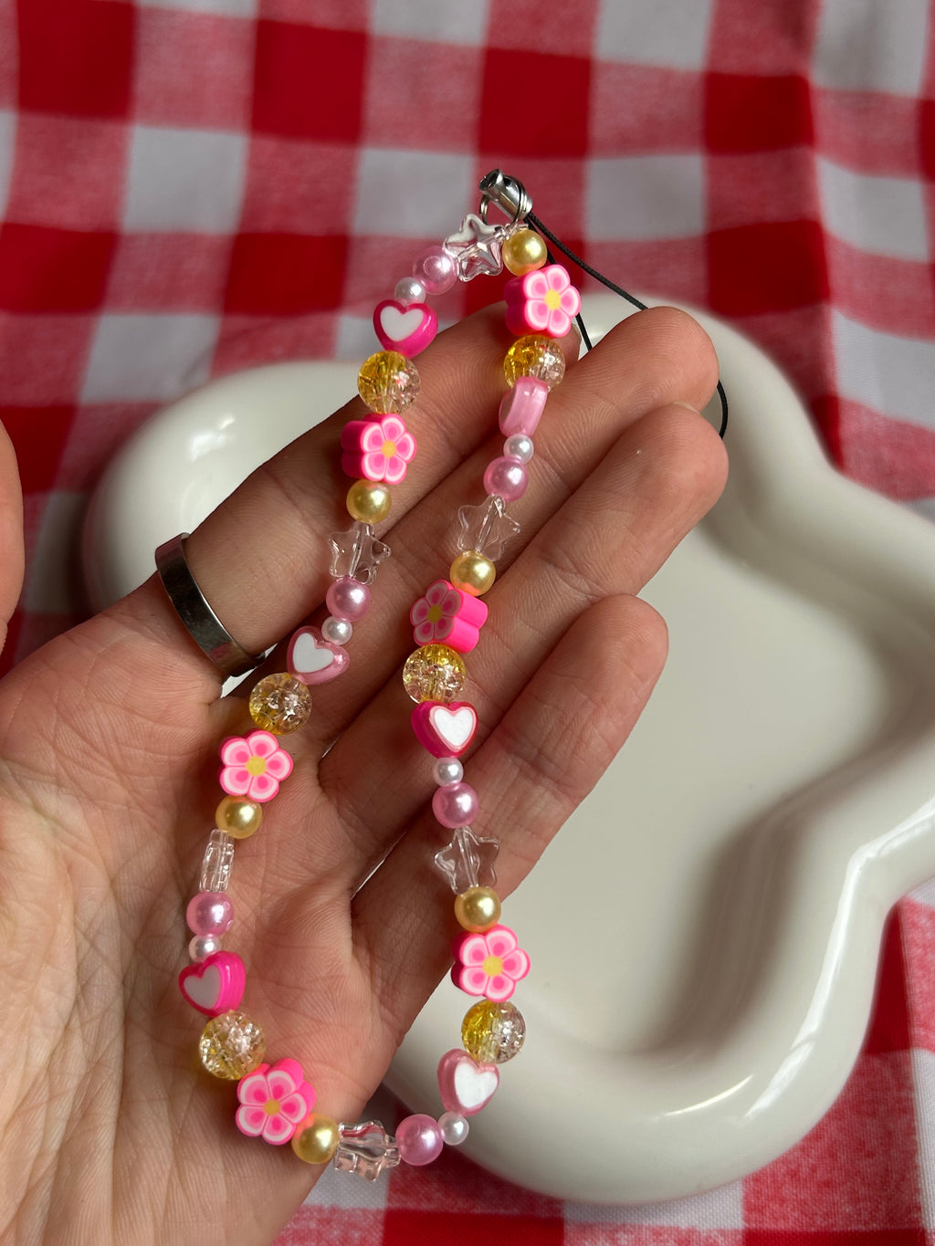 Bijou de téléphone en perles