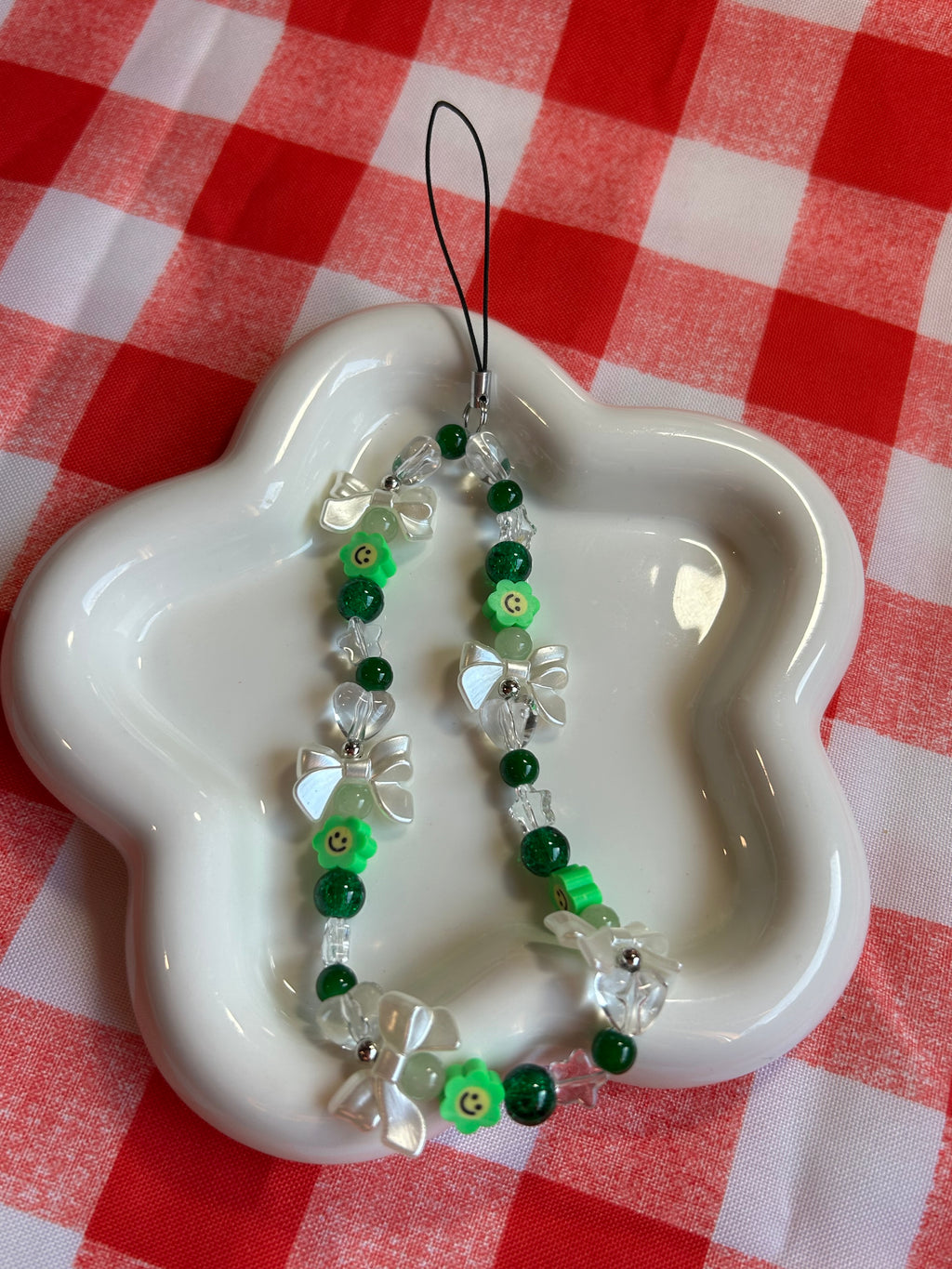 Bijoux pour téléphone en perles