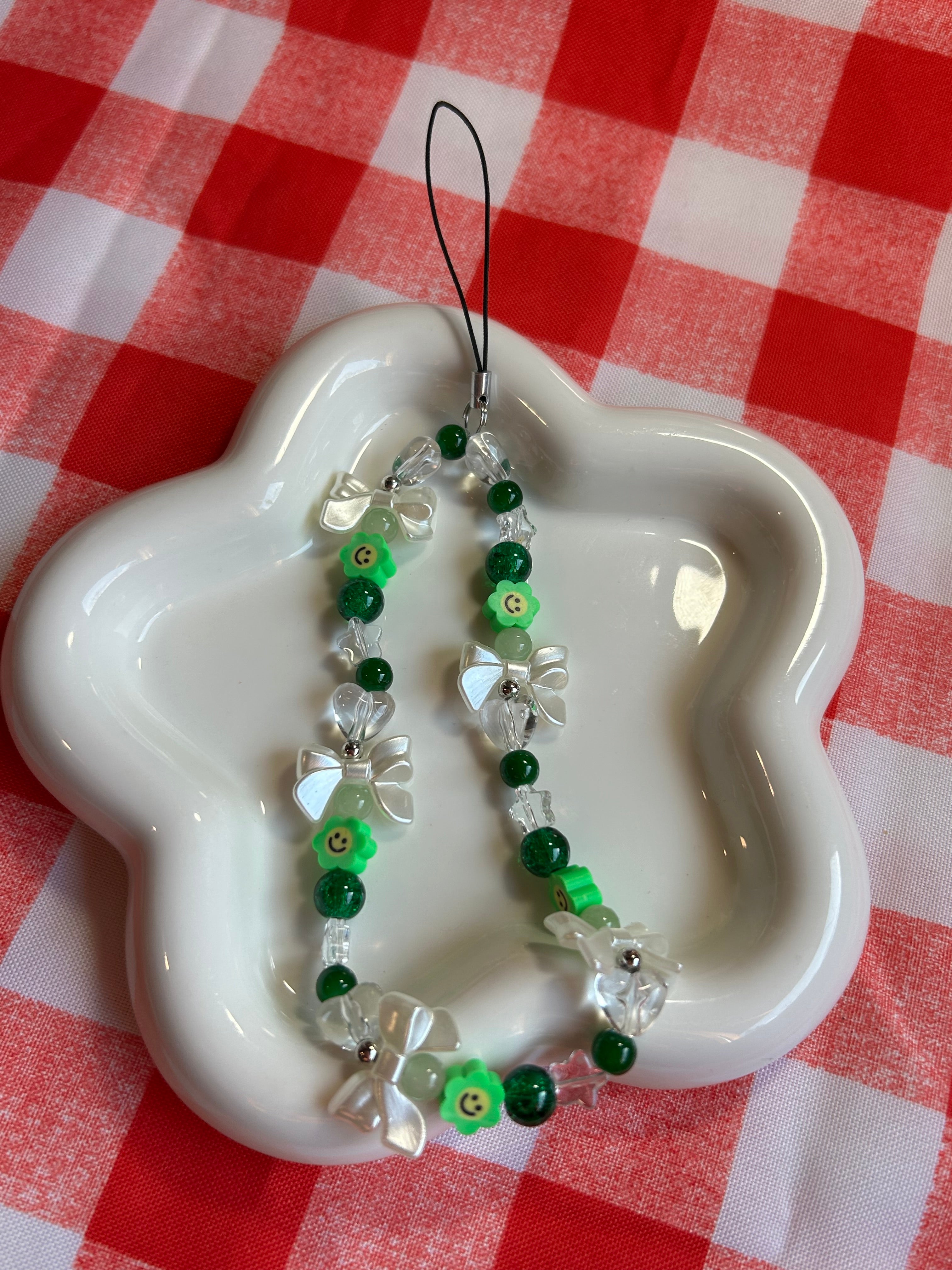Bijoux pour téléphone en perles