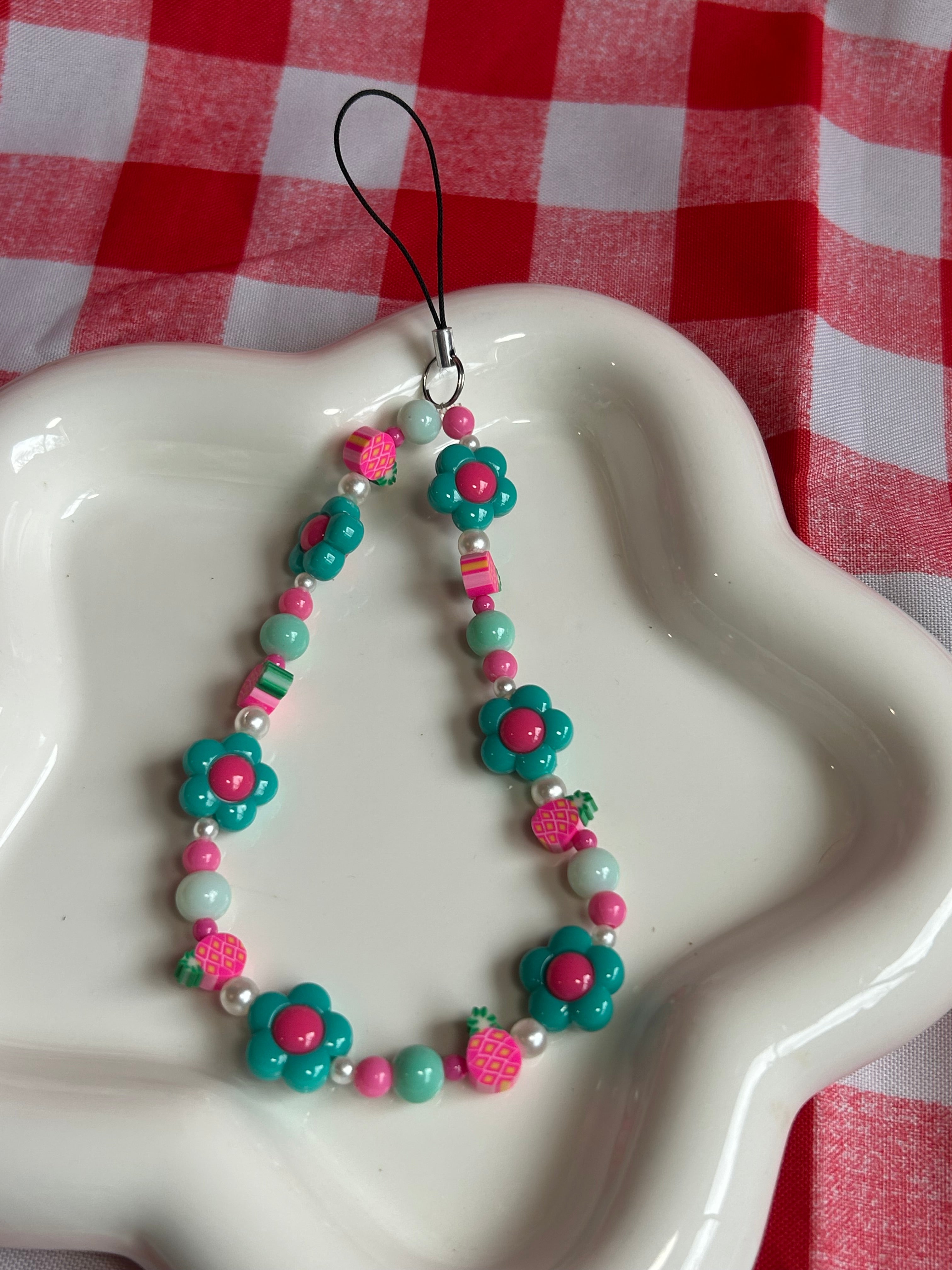 Bijou de téléphone en perles