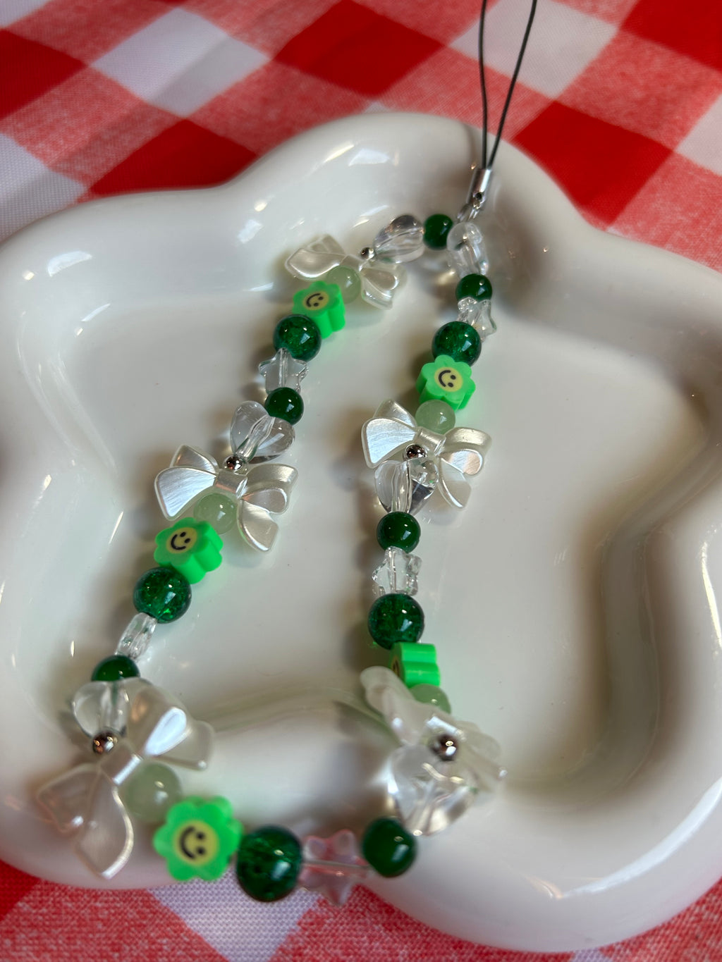 Bijoux pour téléphone en perles
