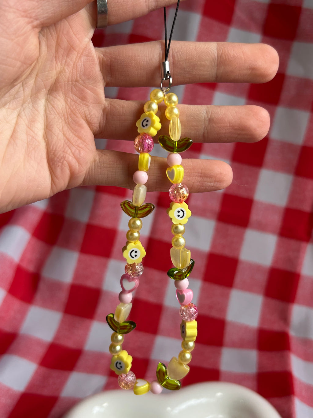 Bijou de téléphone en perles