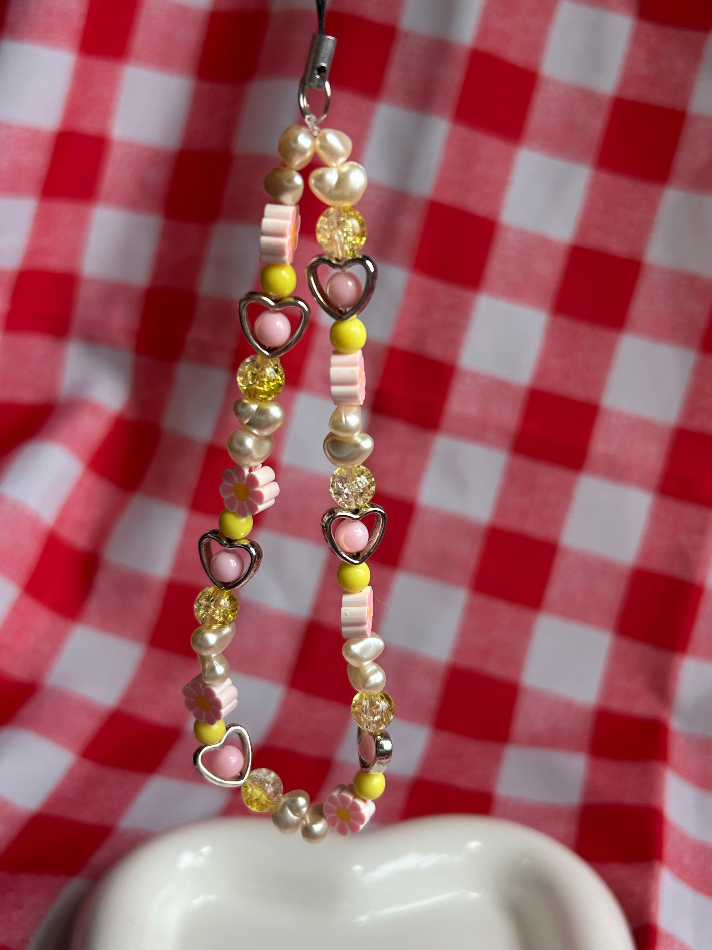 Bijou de téléphone en perles