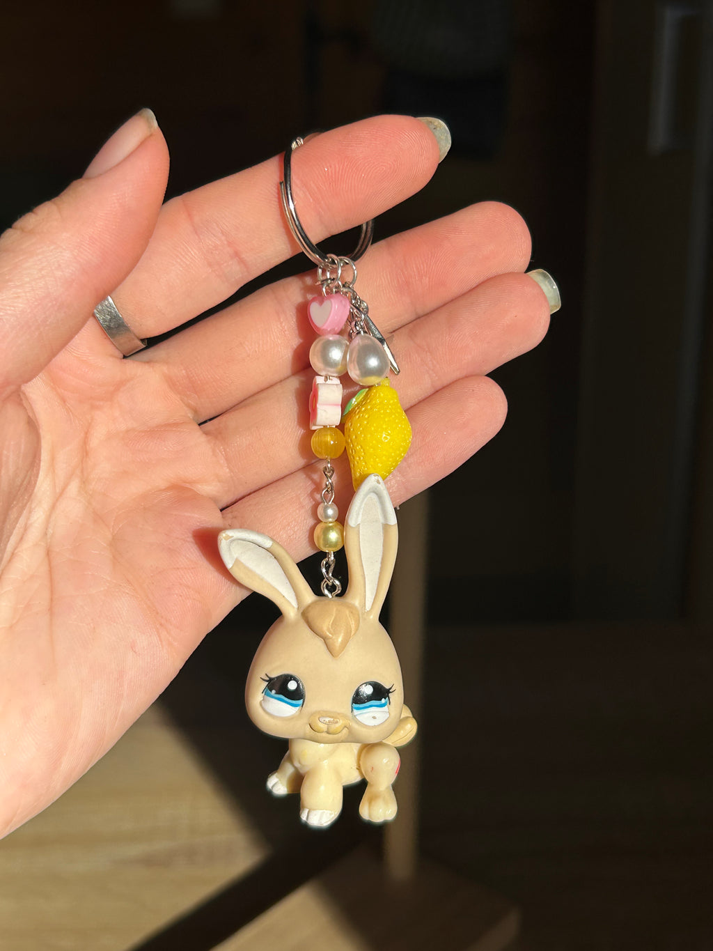 Petshop lapin porte-clés en perles