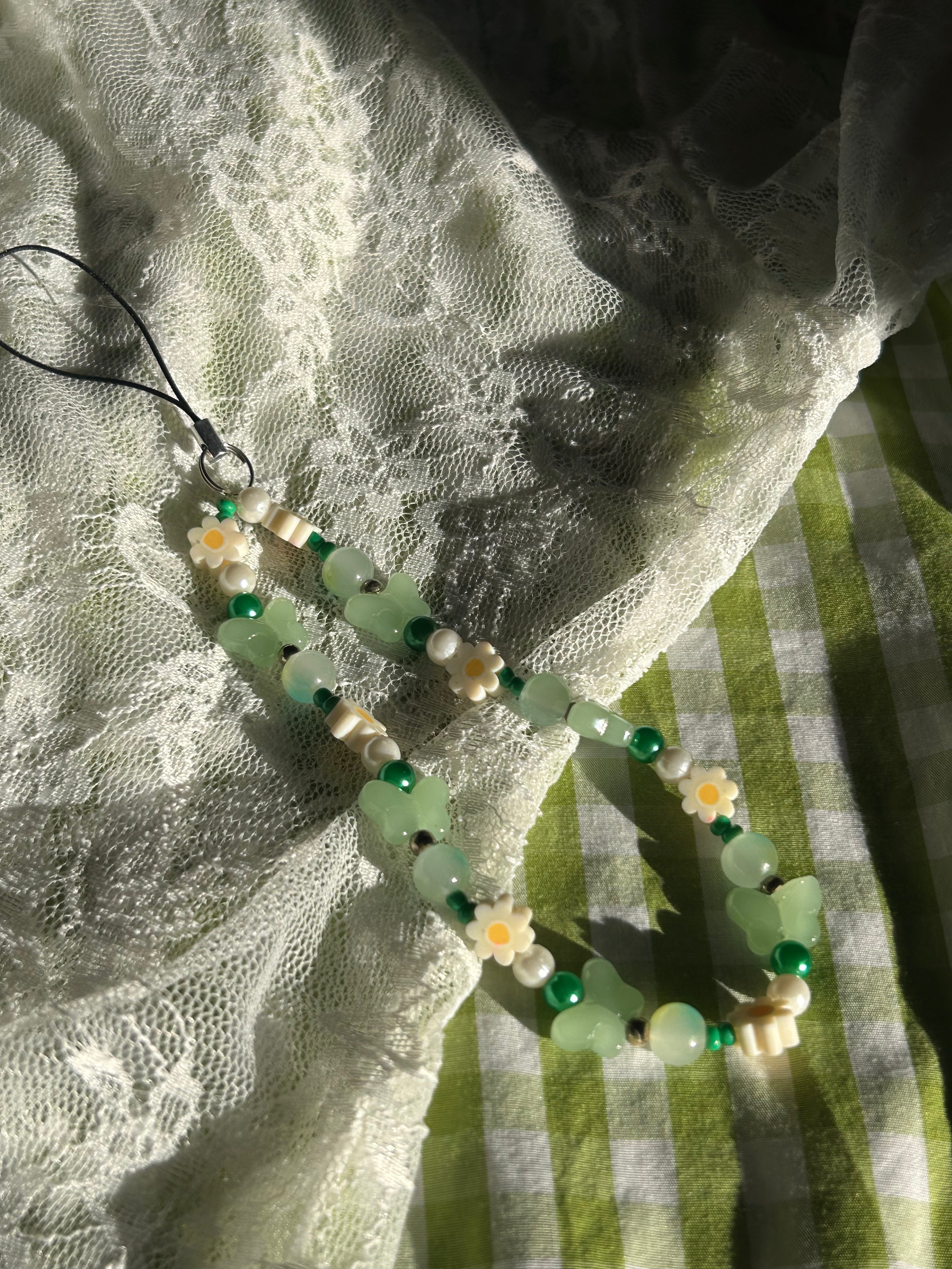 Bijou pour téléphone en perles