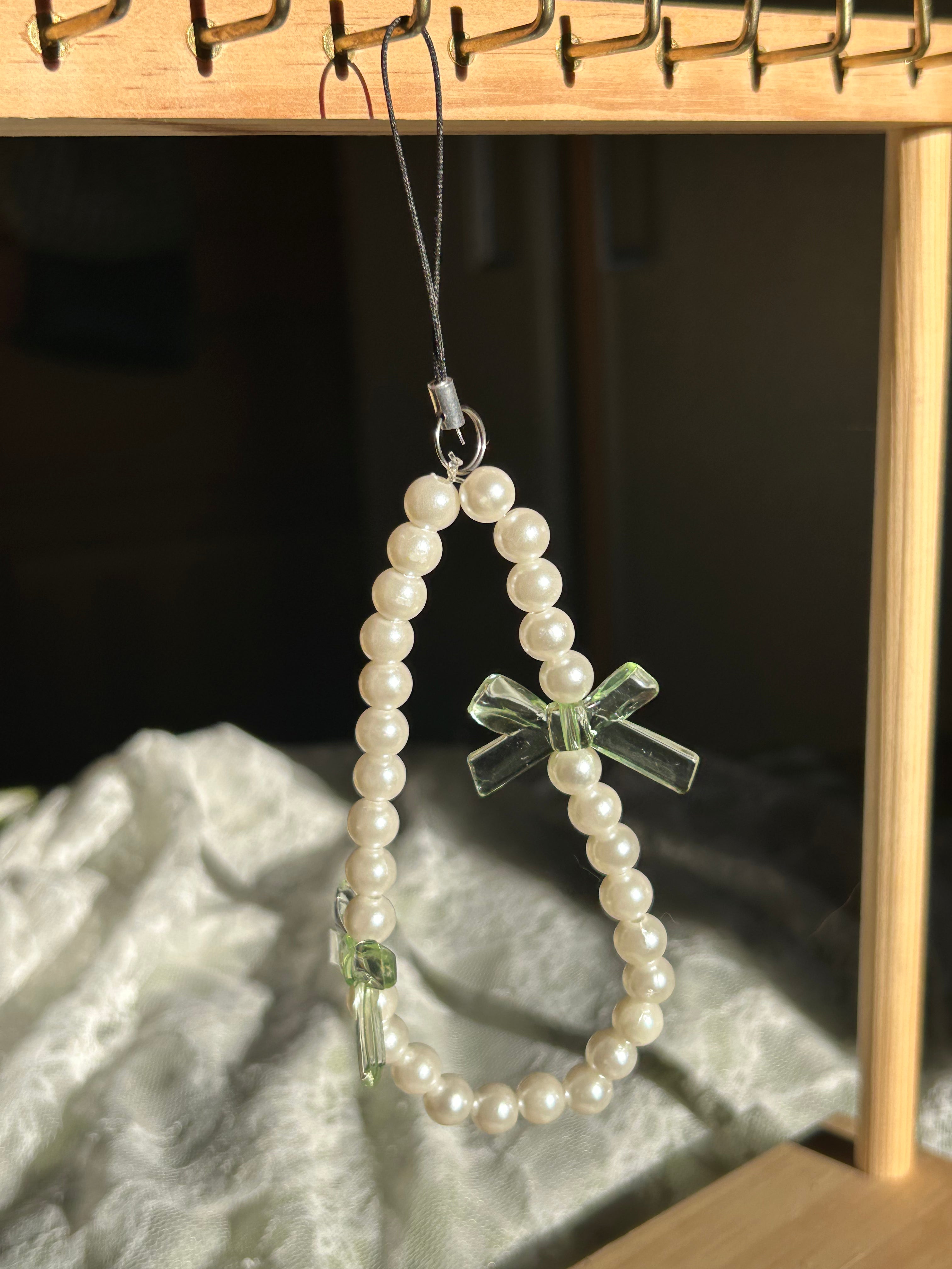 Bijou pour téléphone en perles
