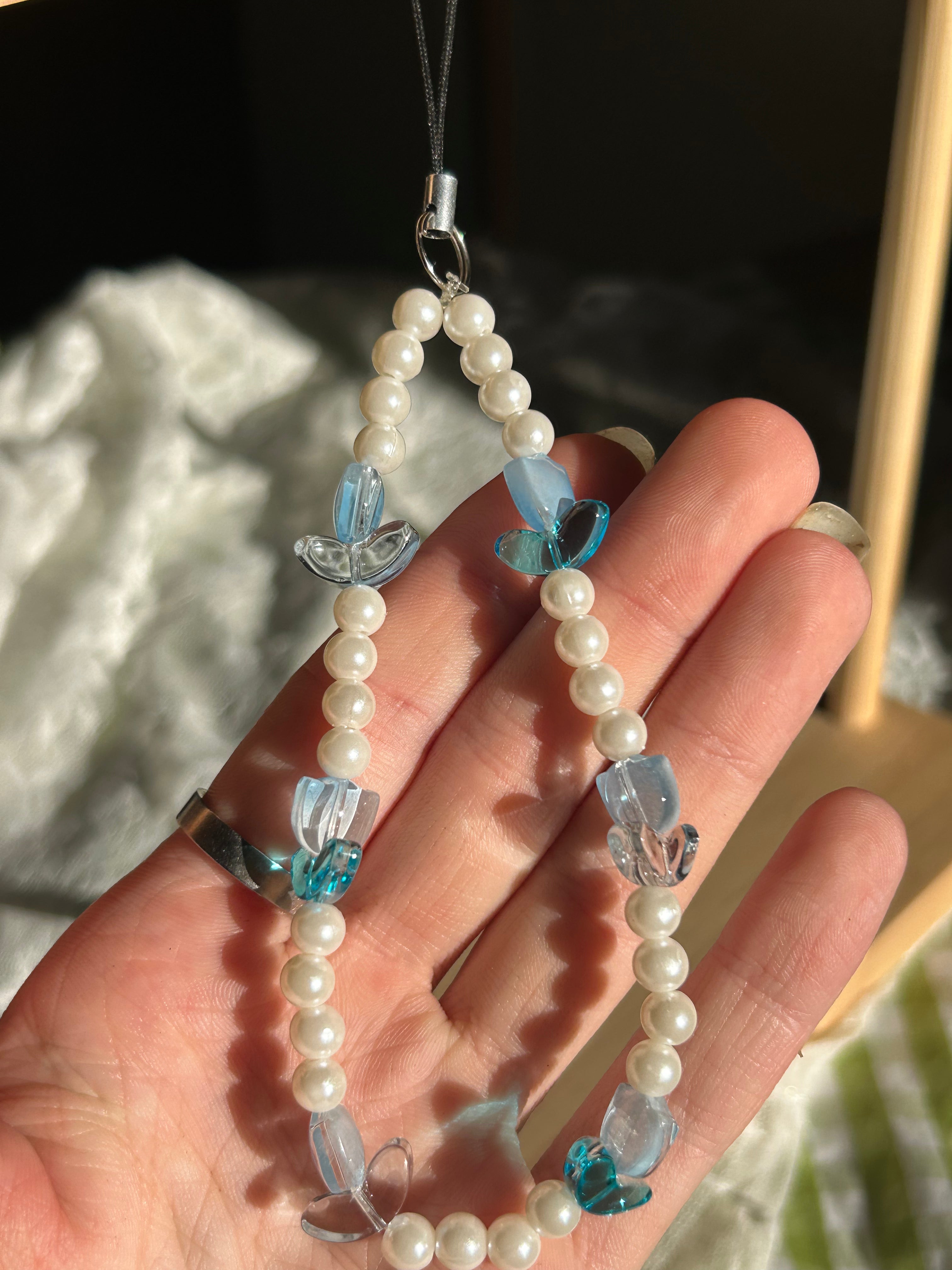 Bijou pour téléphone en perles