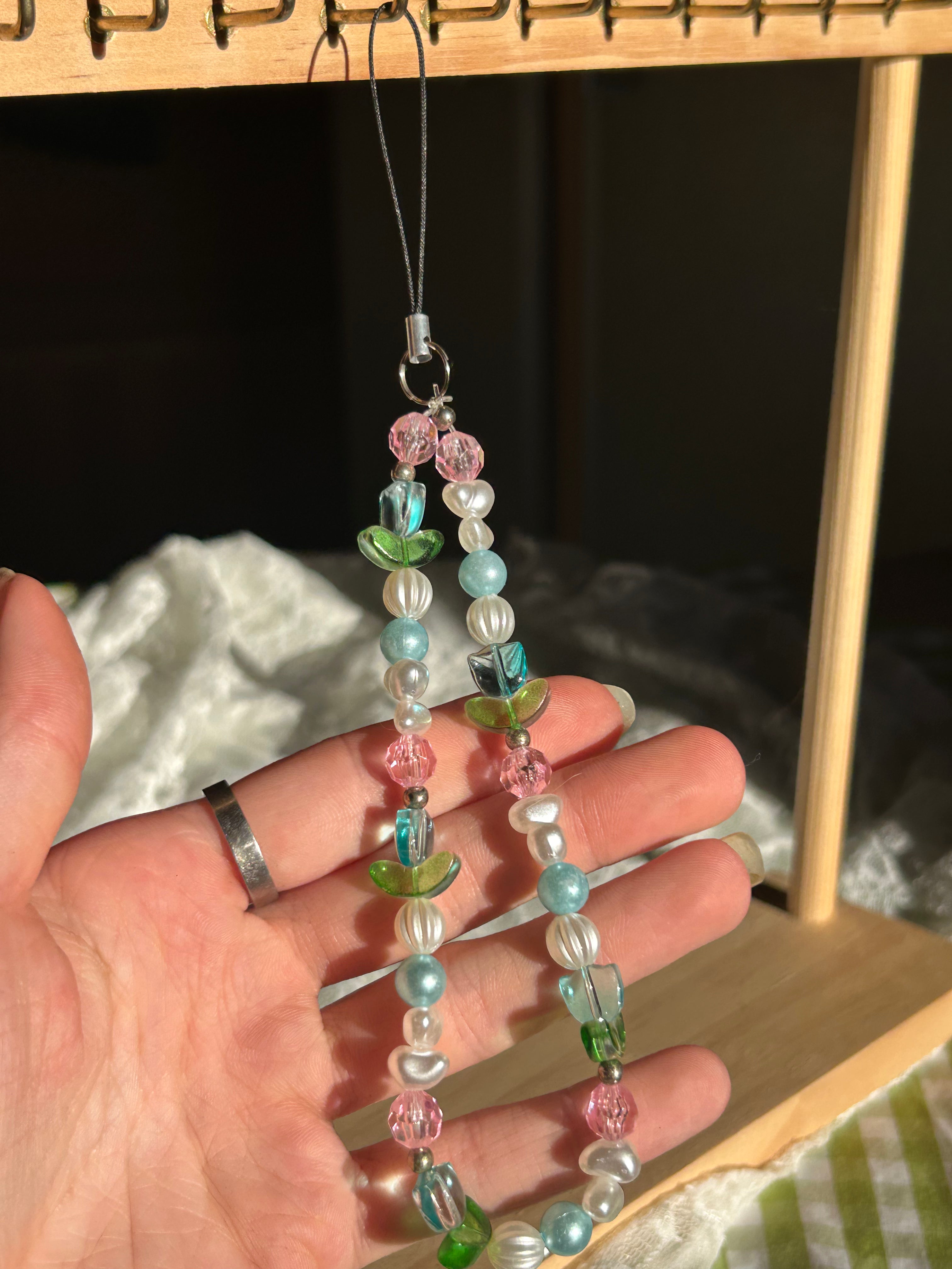 Bijou pour téléphone en perles