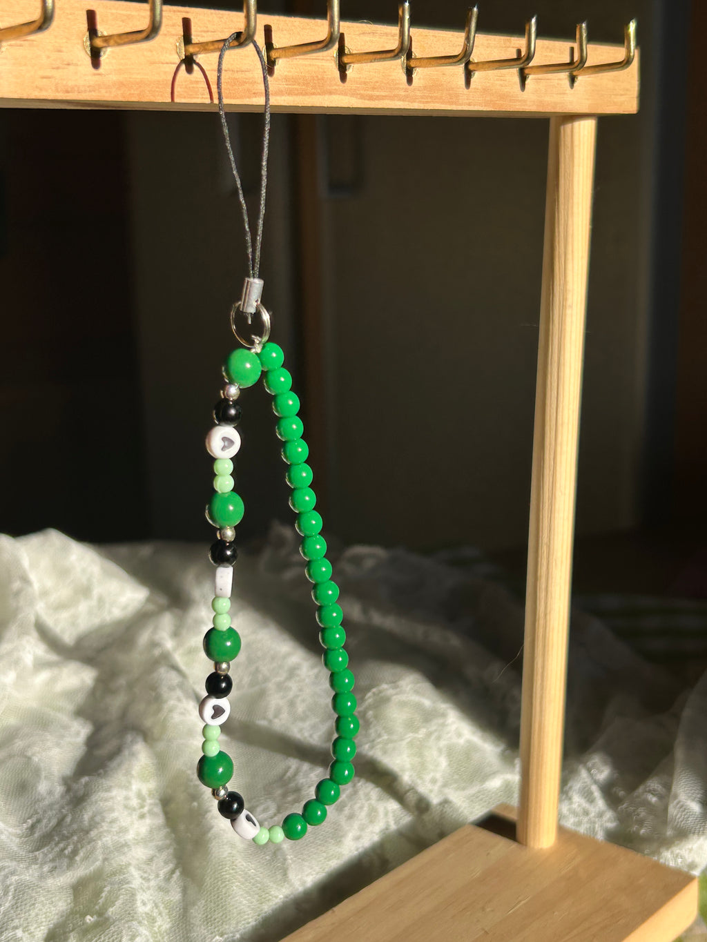 Bijou pour téléphone en perles