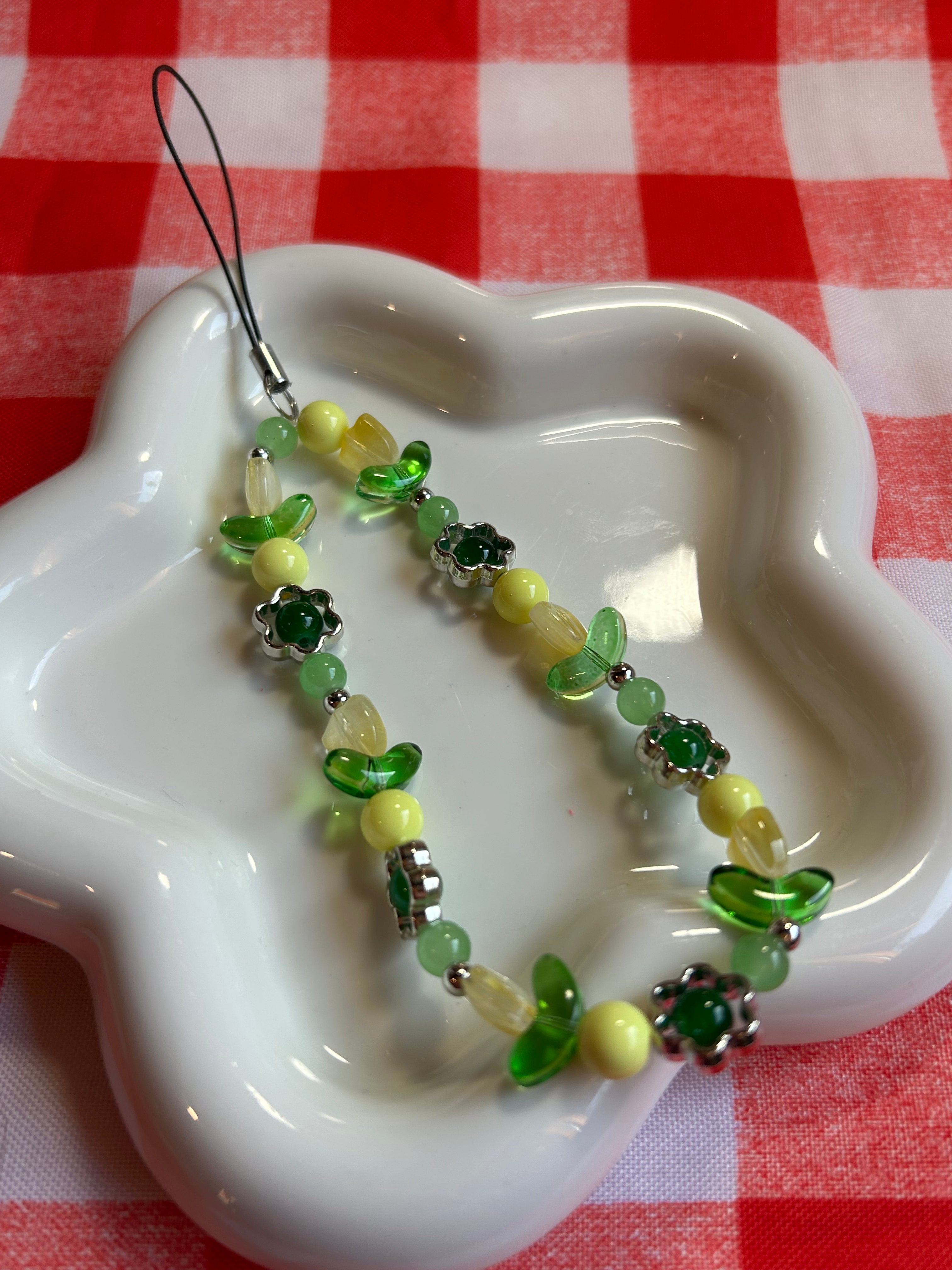 Bijou de téléphone en perles