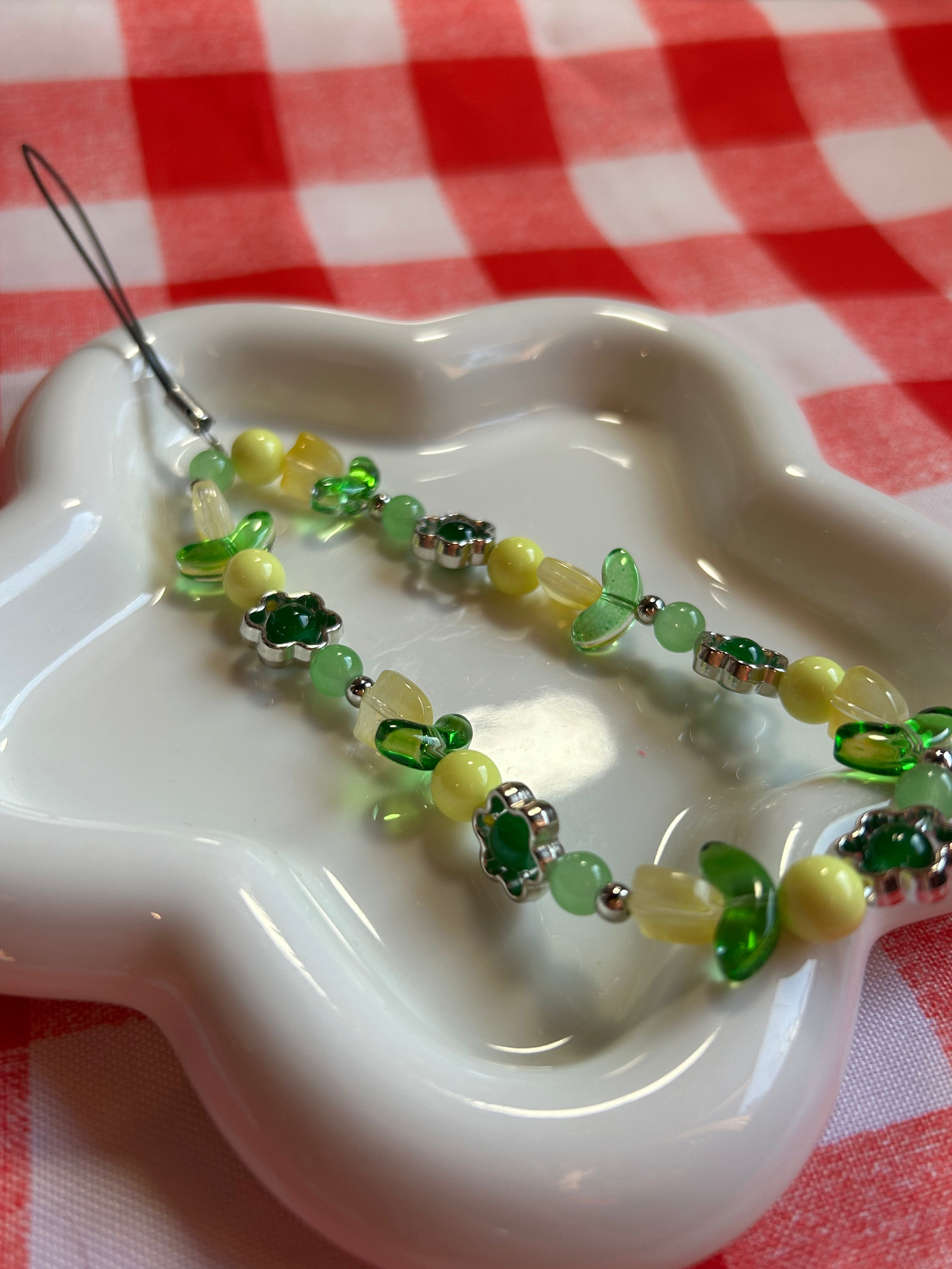 Bijou de téléphone en perles